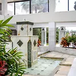 Banus - Banus Playa Rocio Beachside Complex Apartment *