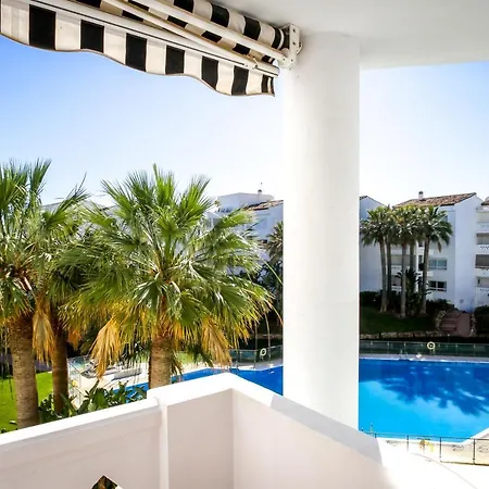 Banus - Banus Playa Rocio - 2br - 2ba - Direct & Sea Access Complex - Outdoor Terrace W Garden Views - Pool - 3 Min Walk To Puerto Banus & Corte Ing Luxury Shopping - Ideal For Families شقة ماربيا