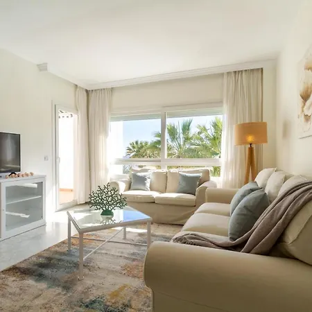 Banus - Banus Playa Rocio - 2br - 2ba - Direct & Sea Access Complex - Outdoor Terrace W Garden Views - Pool - 3 Min Walk To Puerto Banus & Corte Ing Luxury Shopping - Ideal For Families *