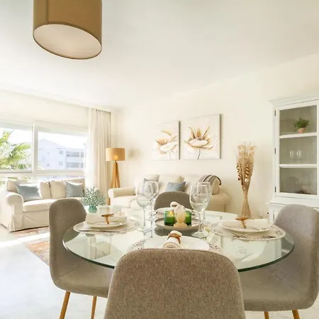 Banus - Banus Playa Rocio - 2br - 2ba - Direct & Sea Access Complex - Outdoor Terrace W Garden Views - Pool - 3 Min Walk To Puerto Banus & Corte Ing Luxury Shopping - Ideal For Families Marbella