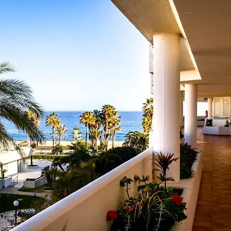 شقة Banus - Banus Playa Rocio - 2br - 2ba - Direct & Sea Access Complex - Outdoor Terrace W Garden Views - Pool - 3 Min Walk To Puerto Banus & Corte Ing Luxury Shopping - Ideal For Families ماربيا