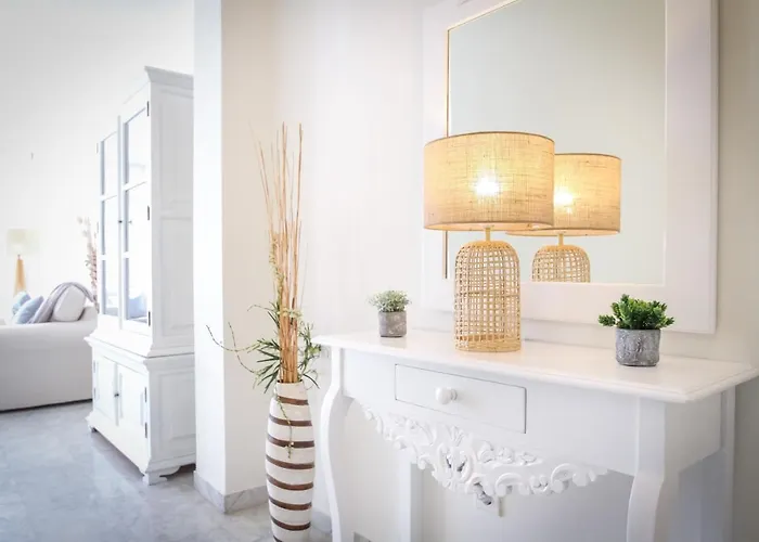 Banus - Banus Playa Rocio Beachside Complex Apartment