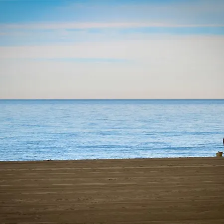 Banus - Banus Playa Rocio Beachside Complex Apartament