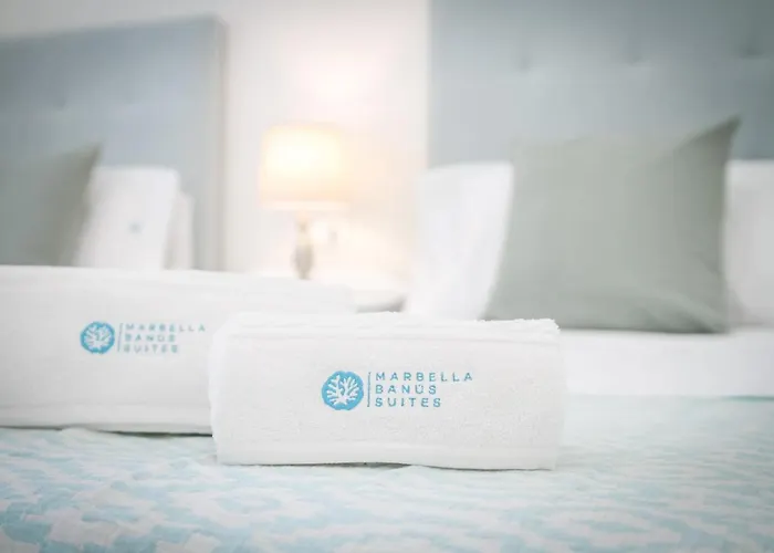 Banus - Banus Playa Rocio Beachside Complex * 马尔韦利亚