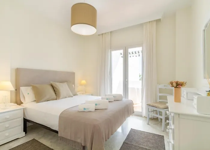 Banus - Banus Playa Rocio Beachside Complex * 马尔韦利亚