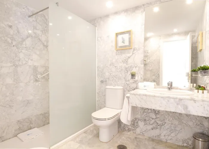 Banus - Banus Playa Rocio Beachside Complex 马尔韦利亚