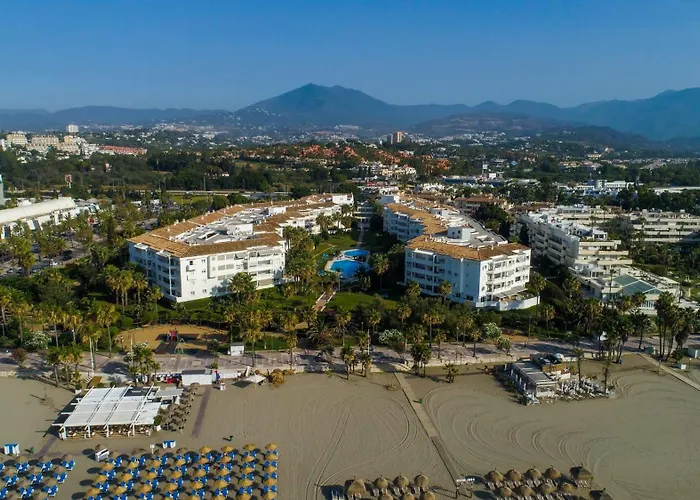 Banus - Banus Playa Rocio Beachside Complex